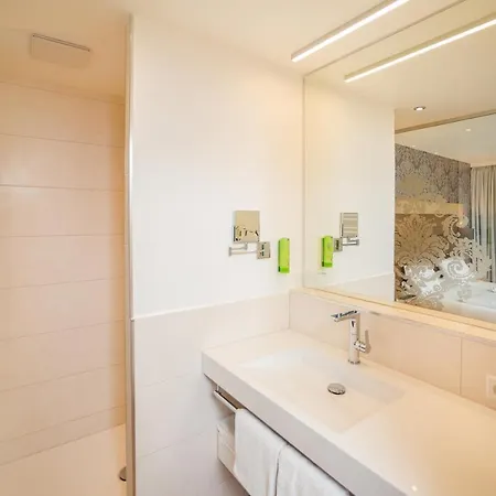 Отель Dasschaffers - Meinwohlfuehlhotel 4*