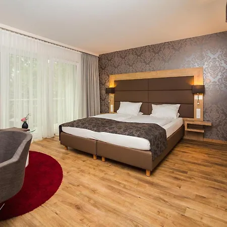 Dasschaffers - Meinwohlfuehlhotel Отель 4*